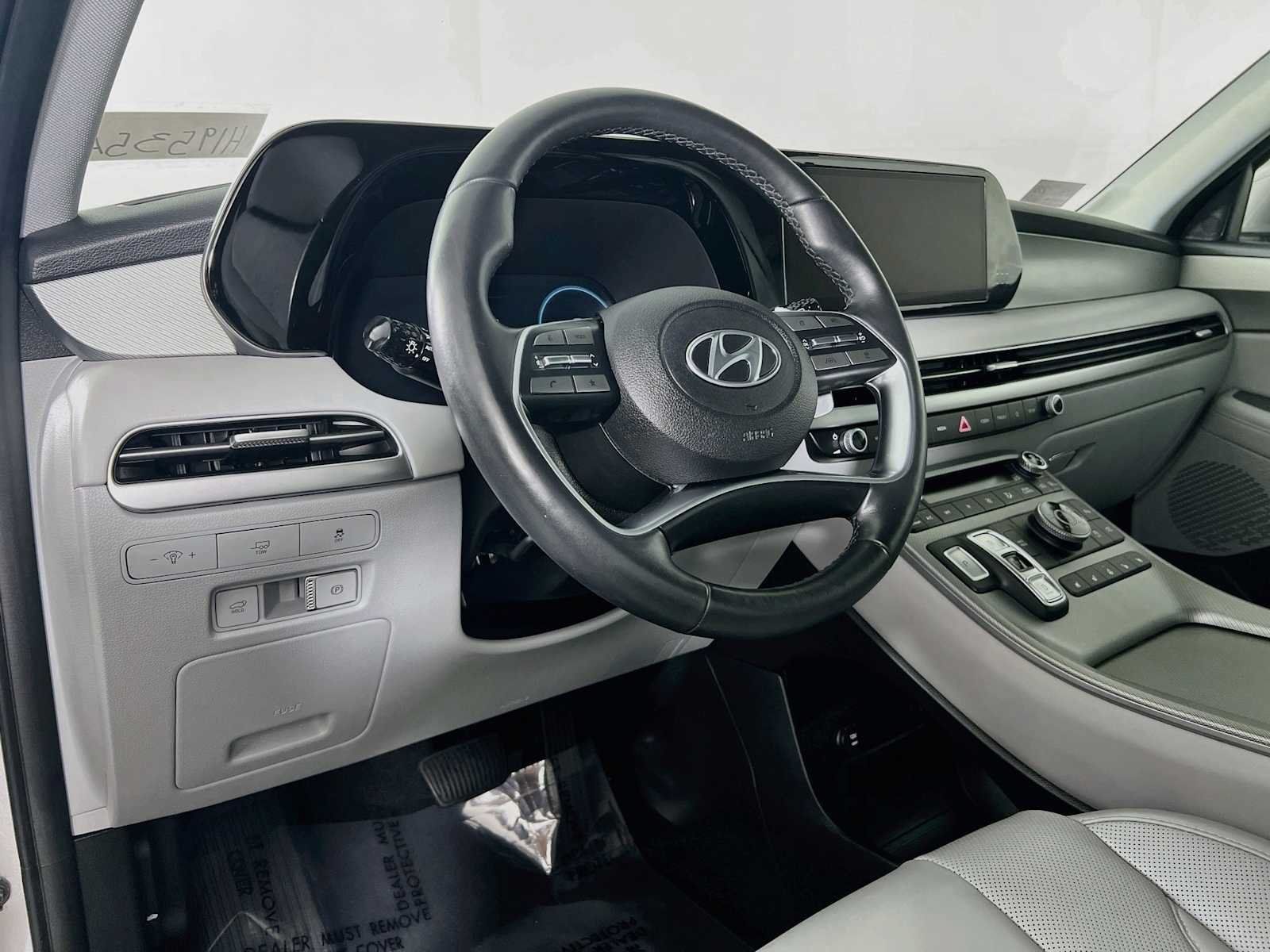 Used 2025 Hyundai Palisade SEL AWD/4WD image 9