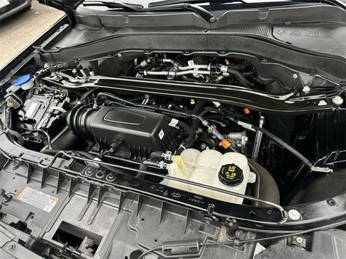 Used 2024 Ford Explorer ST-Line w/ Class IV Trailer Tow Package image 30