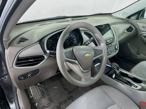 Used 2024 Chevrolet Malibu LT FWD image 15