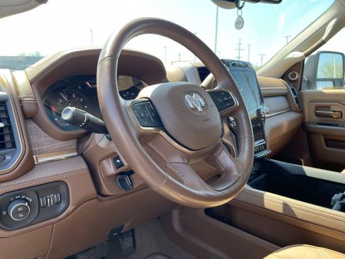 Used 2023 RAM 3500 Limited image 17