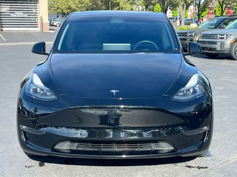 Used 2022 Tesla Model Y Performance AWD/4WD image 3