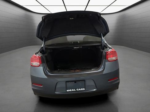 Used 2013 Chevrolet Malibu LS w/ Protection Package FWD image 18