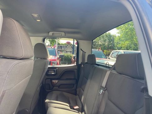 Used 2019 GMC Sierra 1500 SLE w/ SLE Value Package AWD/4WD image 14