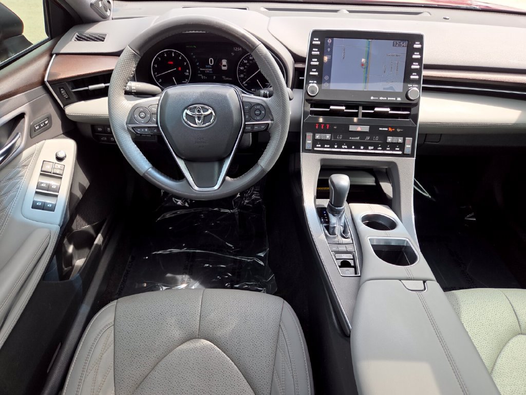 Used 2020 Toyota Avalon Limited w/ Advanced Safety Package FWD image 25