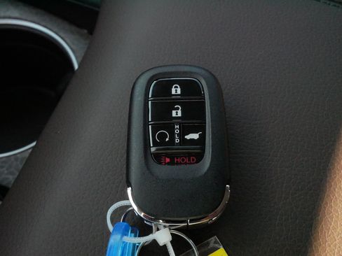Certified 2026 Honda Pilot Elite image 33