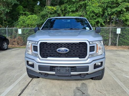 Used 2018 Ford F150 XLT w/ Equipment Group 302A Luxury AWD/4WD image 3