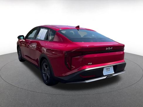 Used 2025 Kia K4 FWD image 9