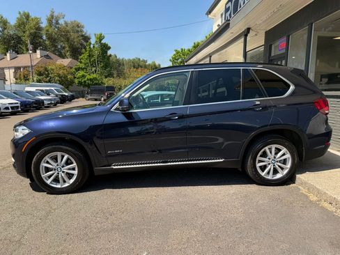 Used 2015 BMW X5 xDrive35d w/ Premium Package AWD/4WD image 4