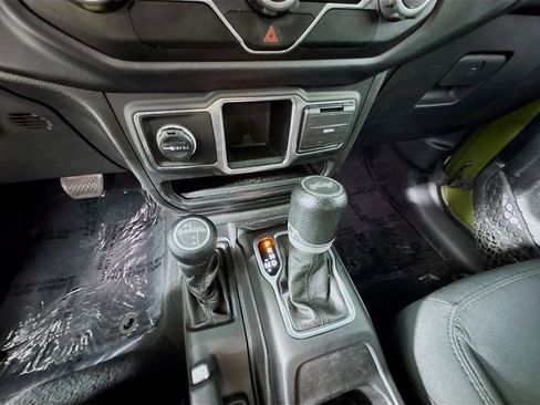 Used 2020 Jeep Wrangler Unlimited Sport image 22