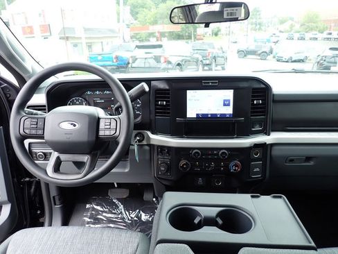 New 2025 Ford F350 XLT w/ FX4 Off-Road Package image 14