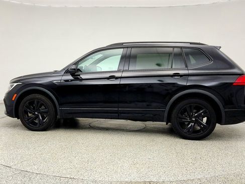 Used 2024 Volkswagen Tiguan SE R-Line AWD/4WD image 8