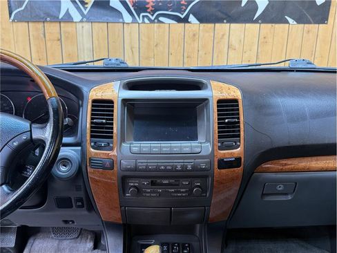 Used 2006 Lexus GX 470 image 18