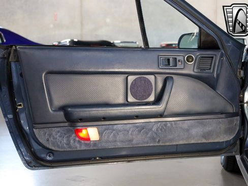 Used 1988 MAZDA RX-7 Convertible image 17