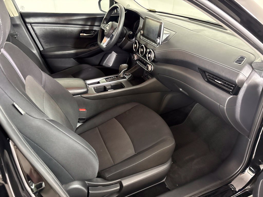 Used 2024 Nissan Sentra SV FWD image 18