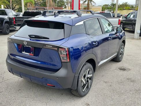 New 2026 Nissan Kicks SV image 7