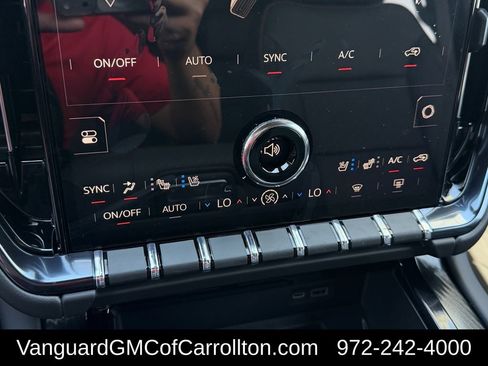 New 2026 GMC Yukon XL AT4 w/ AT4 Premium Package AWD/4WD image 17