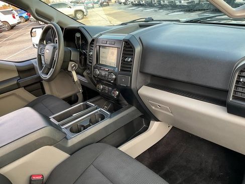 Used 2017 Ford F150 XL w/ Equipment Group 101A Mid image 18