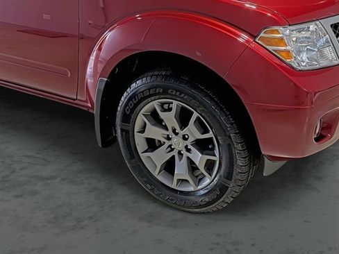 Used 2021 Nissan Frontier SV AWD/4WD image 15