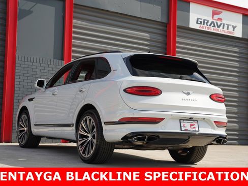 Used 2021 Bentley Bentayga V8 w/ First Edition Specification image 4