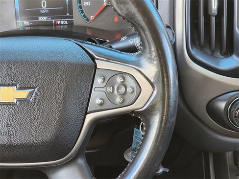 Used 2017 Chevrolet Colorado Z71 image 27
