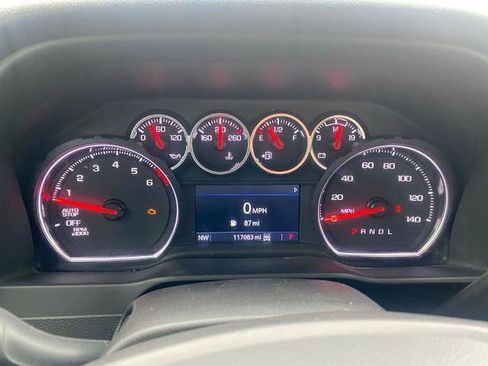 Used 2022 Chevrolet Silverado 1500 RST AWD/4WD image 18