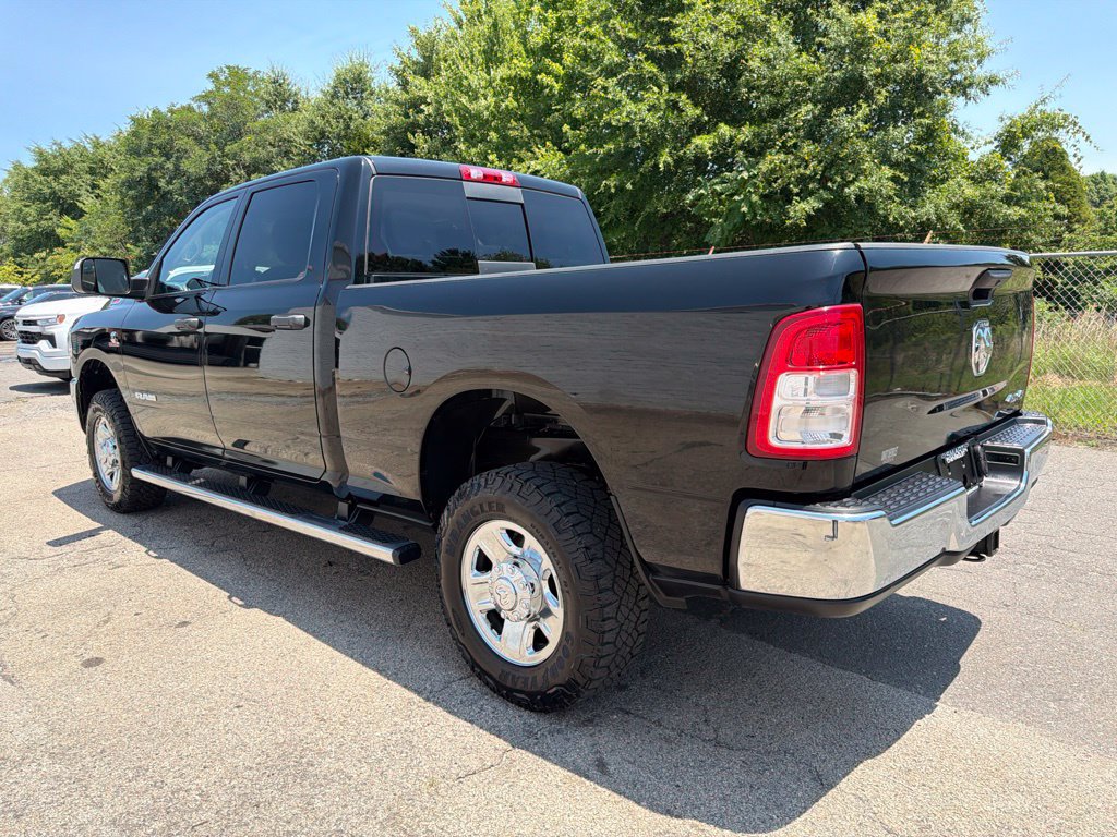 Used 2020 RAM 2500 4x4 Crew Cab Big Horn image 4