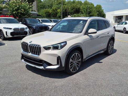 New 2027 BMW X1 xDrive28i AWD/4WD image 7