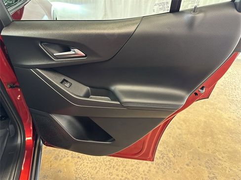 Used 2026 Chevrolet Equinox LT w/ Midnight Edition image 26