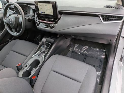 Used 2024 Toyota Corolla LE image 23