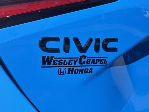 Used 2023 Honda Civic Type R image 10