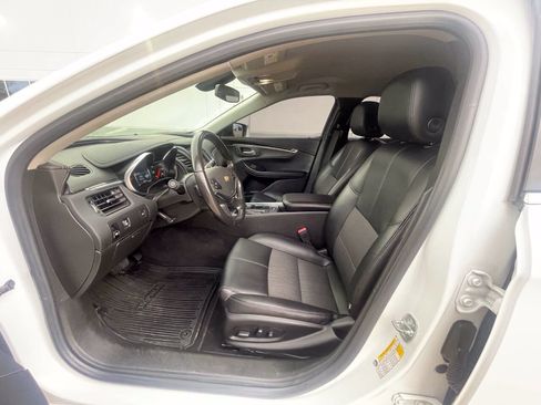 Used 2020 Chevrolet Impala LT FWD image 24