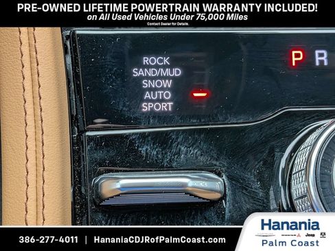 Used 2026 Jeep Grand Cherokee Summit w/ Obsidian Package AWD/4WD image 23