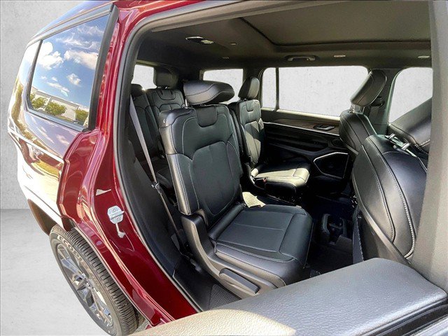 New 2026 Jeep Grand Cherokee L Limited AWD/4WD image 29