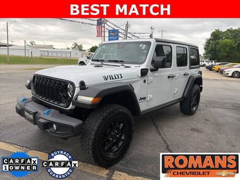 Used 2024 Jeep Wrangler Unlimited AWD/4WD image 7