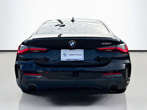 Used 2022 BMW 430i Coupe w/ M Sport Package image 4