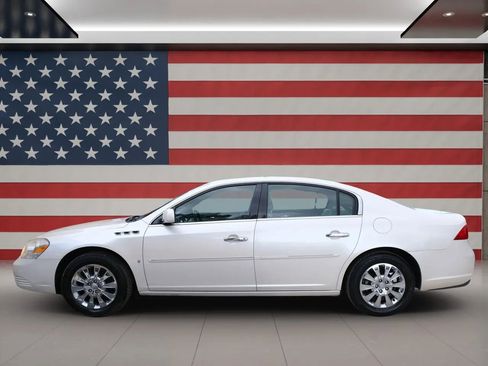 Used 2009 Buick Lucerne CXL w/ Driver Confidence Package image 2