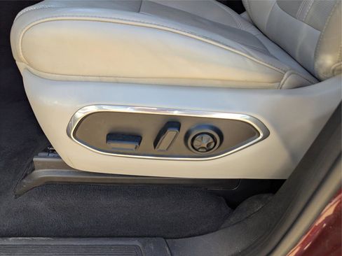 Used 2022 Jeep Wagoneer Series II w/ Premium Group I image 19