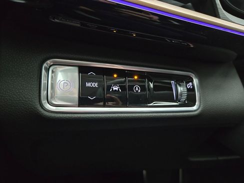 New 2025 Buick Envision Sport Touring image 25