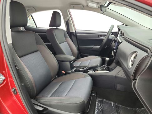 Used 2017 Toyota Corolla LE FWD image 19