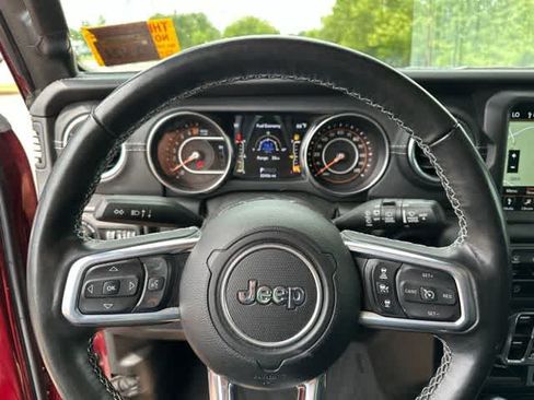 Certified 2021 Jeep Wrangler Unlimited Sahara AWD/4WD image 12