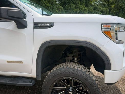 Used 2020 GMC Sierra 1500 Elevation w/ Elevation Value Package AWD/4WD image 32