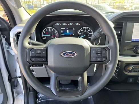 Used 2023 Ford F150 XLT image 15