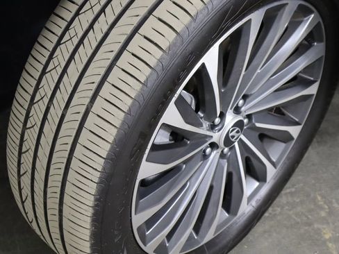 Used 2025 Hyundai Palisade Calligraphy FWD image 43