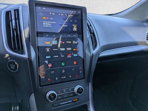 Certified 2022 Ford Edge ST-Line w/ Class II Trailer Tow Package image 16