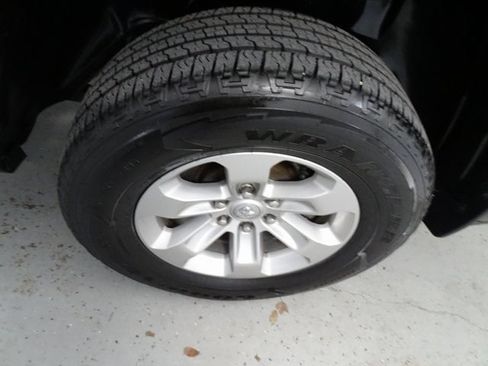 Certified 2023 RAM 1500 Laramie image 31