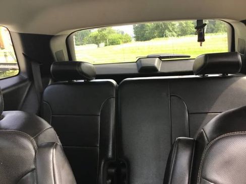 Used 2018 Chevrolet Traverse Premier w/ Redline Edition AWD/4WD image 11