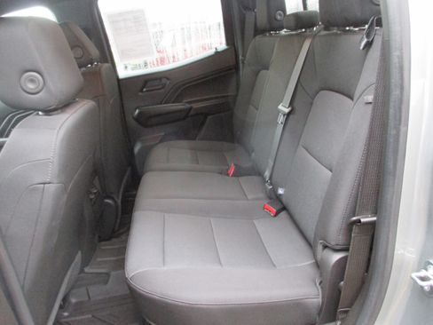 Used 2023 Chevrolet Colorado Trail Boss image 11