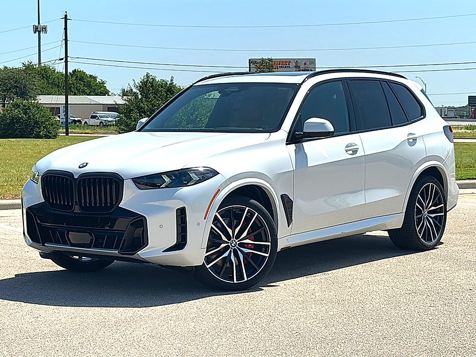 New 2026 BMW X5 sDrive40i w/ M Sport Package RWD image 2