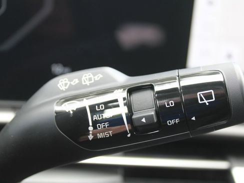 New 2026 Kia Sportage SX FWD image 35