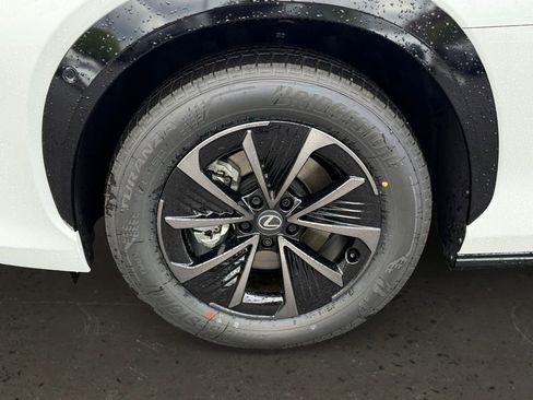 New 2026 Lexus RZ 450e AWD image 23
